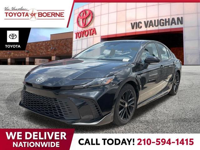 2025 Toyota Camry SE FWD
