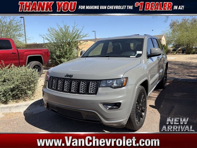 2020 Jeep Grand Cherokee Altitude RWD