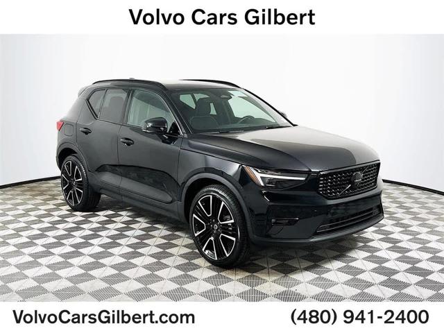 2026 Volvo XC40 B5 Ultra Black Edition AWD