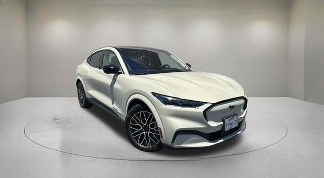 2025 Ford Mustang Mach-E Premium RWD