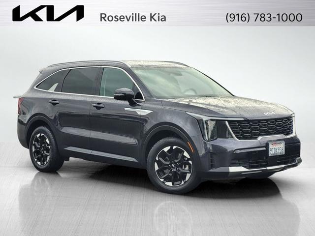 2025 Kia Sorento S FWD