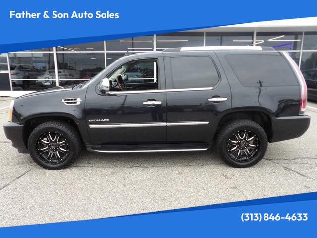 2011 Cadillac Escalade Luxury