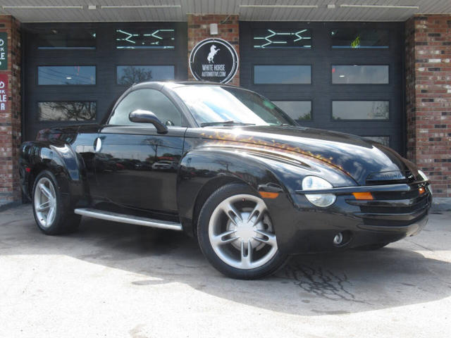 2004 Chevrolet SSR LS
