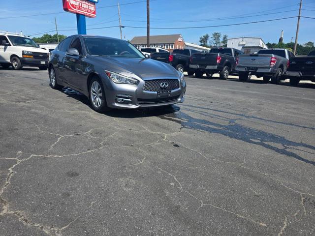 2015 INFINITI Q50 3.7 Premium AWD