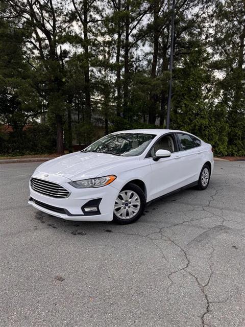 2020 Ford Fusion S FWD