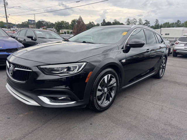 2018 Buick Regal TourX Essence