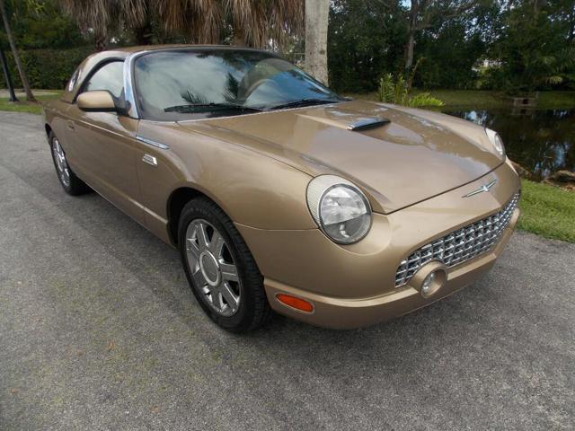 2005 Ford Thunderbird Deluxe