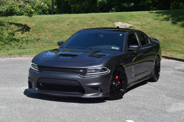 2016 Dodge Charger R/T Scat Pack