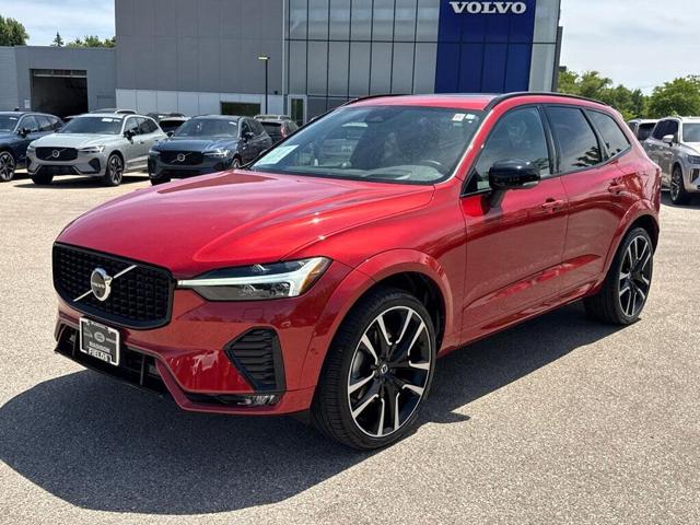 2023 Volvo XC60 B6 Ultimate Dark Theme AWD