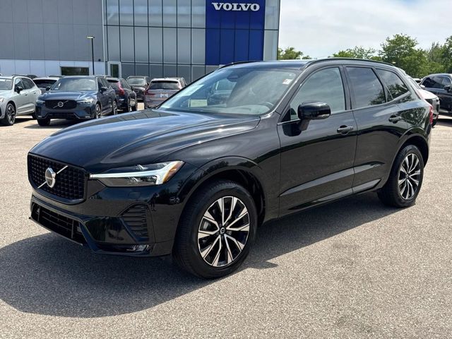 2025 Volvo XC60 B5 Plus Dark Theme AWD