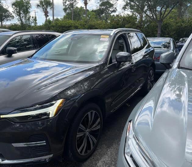2023 Volvo XC60 B5 Plus Bright Theme
