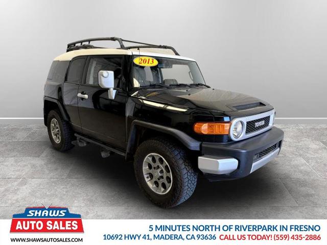2013 Toyota FJ Cruiser Base