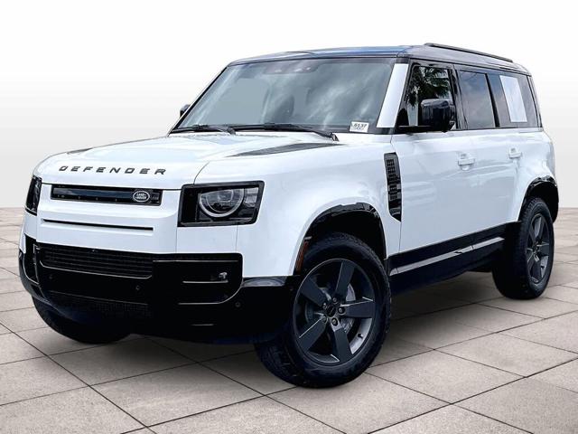 2026 Land Rover Defender 110 P400 X-Dynamic SE AWD