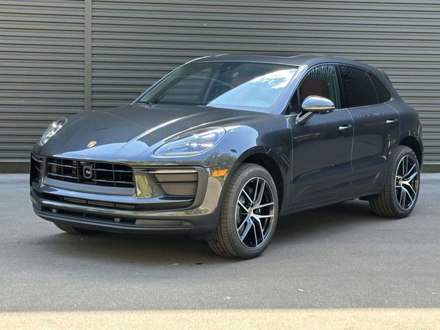 2026 Porsche Macan T AWD