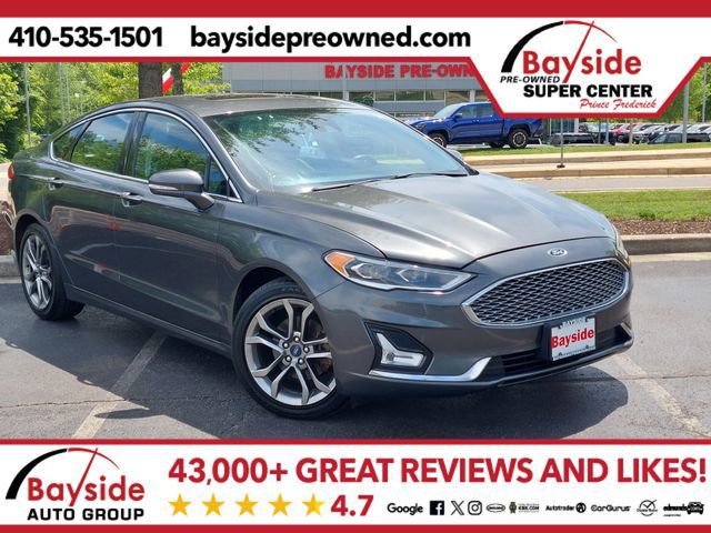 2020 Ford Fusion Hybrid Titanium FWD