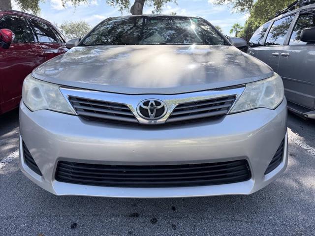 2014 Toyota Camry LE