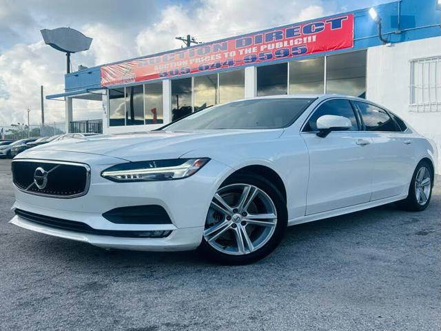 2019 Volvo S90 T5 Momentum