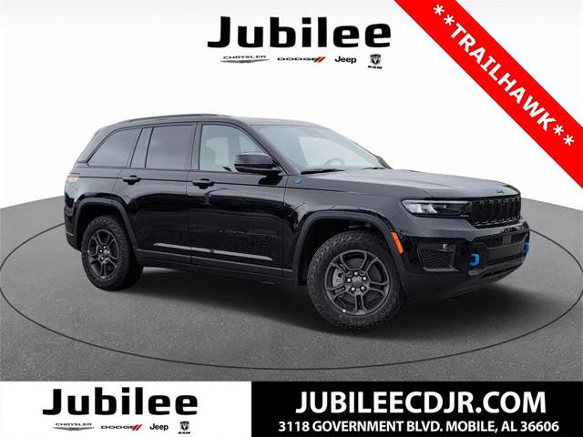 2025 Jeep Grand Cherokee 4xe Trailhawk 4WD