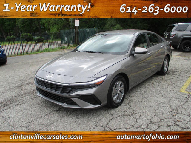 2024 Hyundai Elantra SE FWD