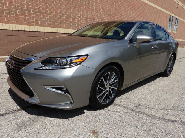 2017 Lexus ES 350 Base