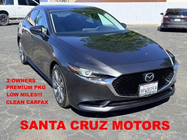 2021 Mazda MAZDA3 Premium
