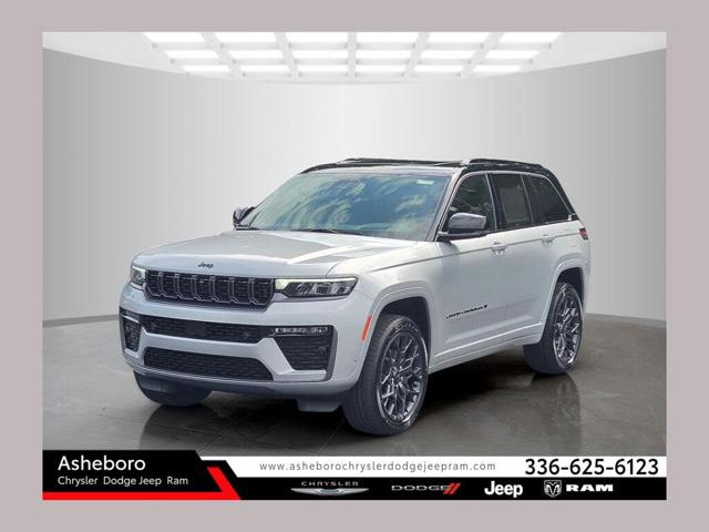 2026 Jeep Grand Cherokee Summit 4WD