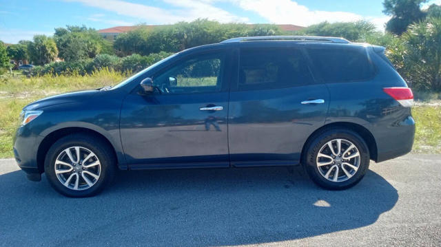 2014 Nissan Pathfinder SV