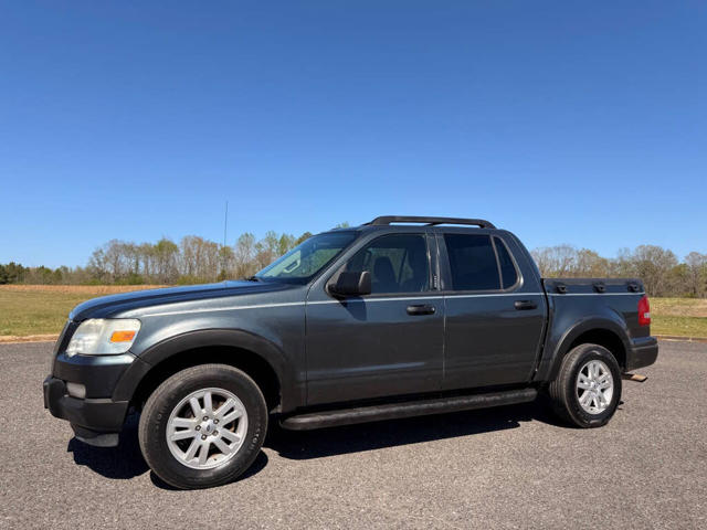 2010 Ford Explorer Sport Trac XLT