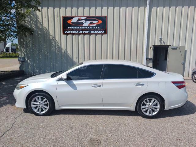 2013 Toyota Avalon XLE Premium