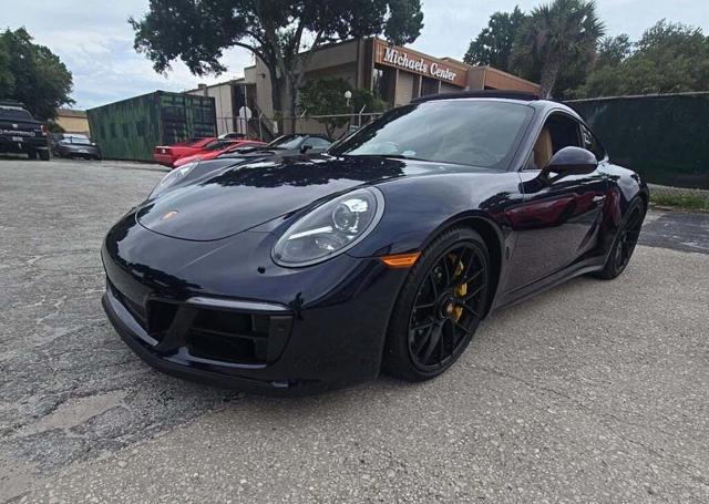 2018 Porsche 911 Carrera GTS