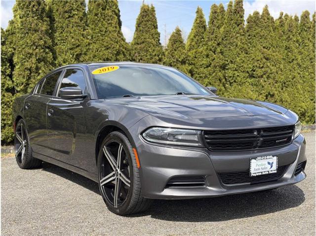 2019 Dodge Charger SXT RWD