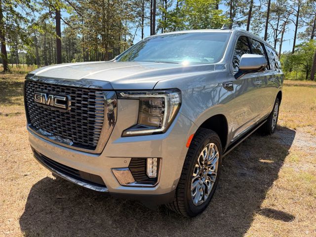 2024 GMC Yukon XL Denali Ultimate 4WD