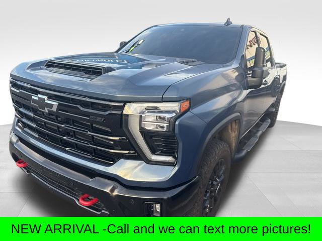 2025 Chevrolet Silverado 2500HD LTZ