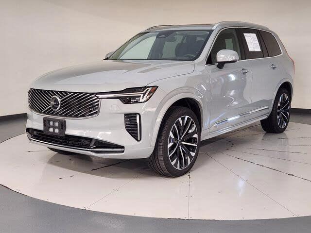 2025 Volvo XC90 B5 Core Bright Theme