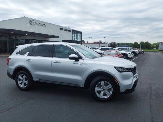 2022 Kia Sorento LX FWD