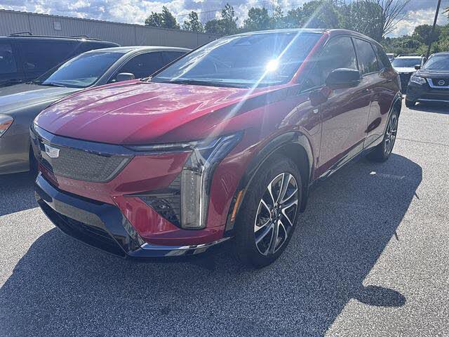 2025 Cadillac OPTIQ Sport 1