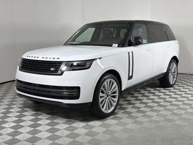 2026 Land Rover Range Rover P400 SE LWB AWD
