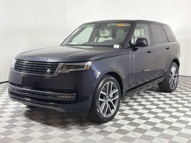 2026 Land Rover Range Rover P550e SE AWD