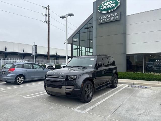 2025 Land Rover Defender 110 P400 X-Dynamic SE AWD