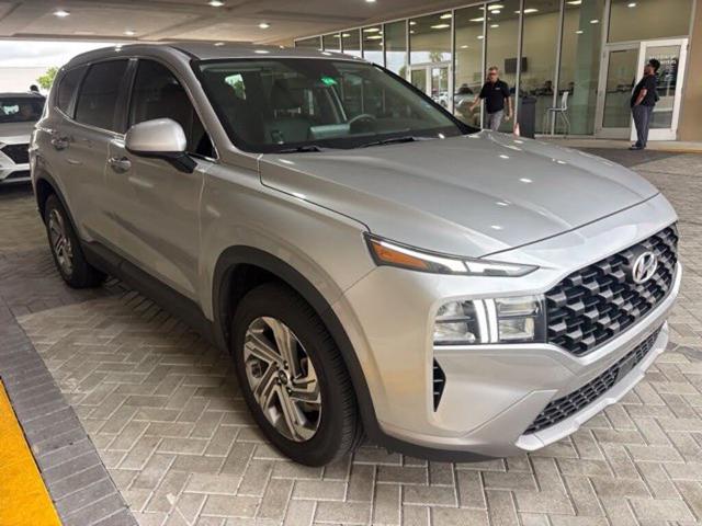 2022 Hyundai Santa Fe SE