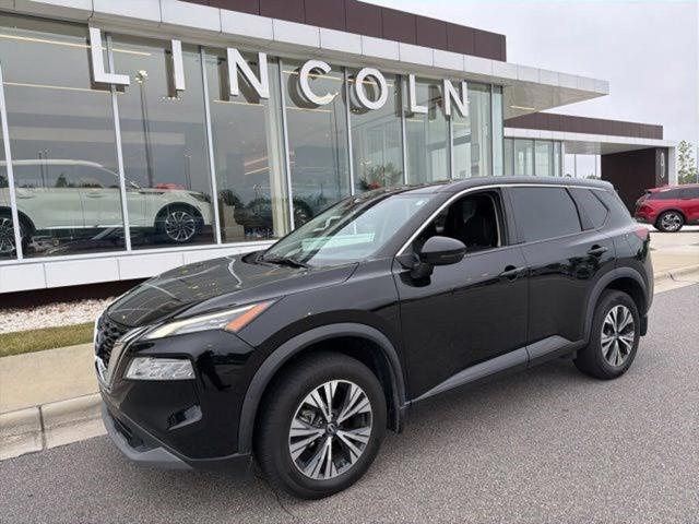 2022 Nissan Rogue SV FWD