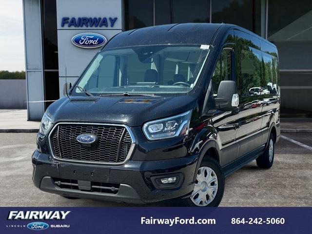 2023 Ford Transit Passenger Wagon 350 XLT Medium Roof LB RWD