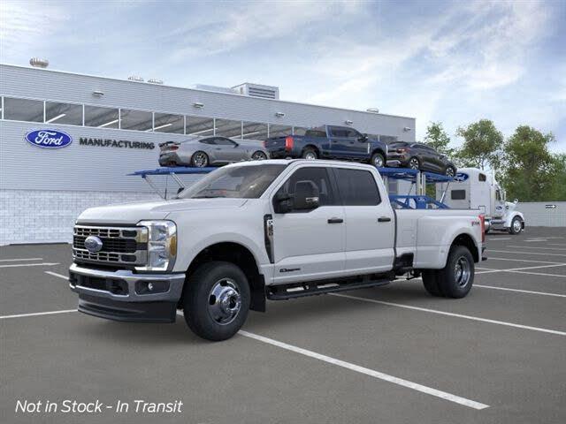 2026 Ford Super Duty F-350 DRW XLT