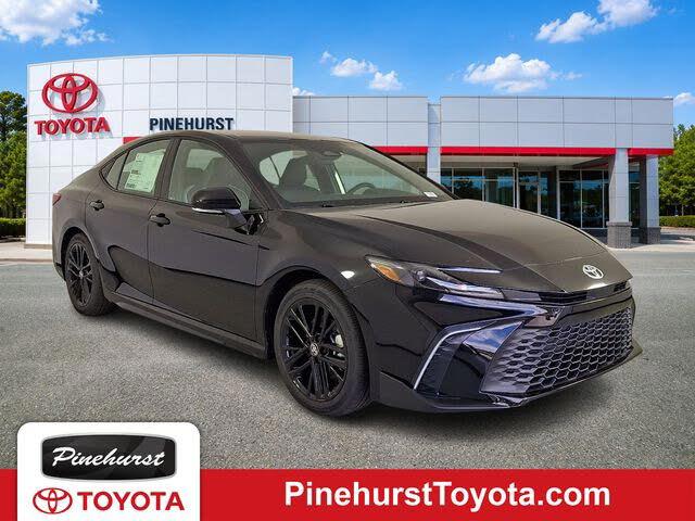 2026 Toyota Camry SE FWD