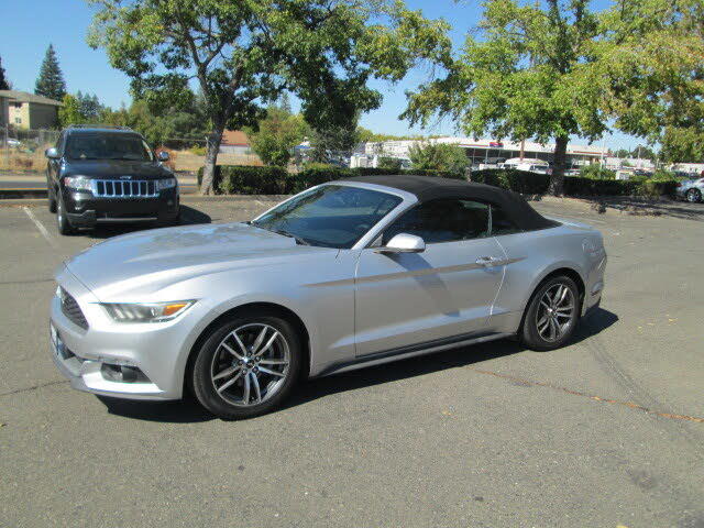 2015 Ford Mustang EcoBoost Premium