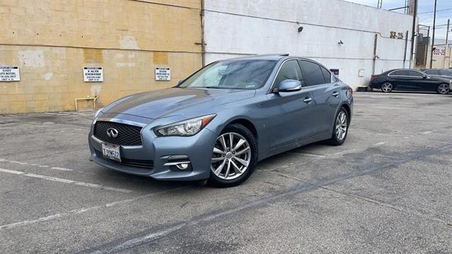 2015 Infiniti Q50 Premium