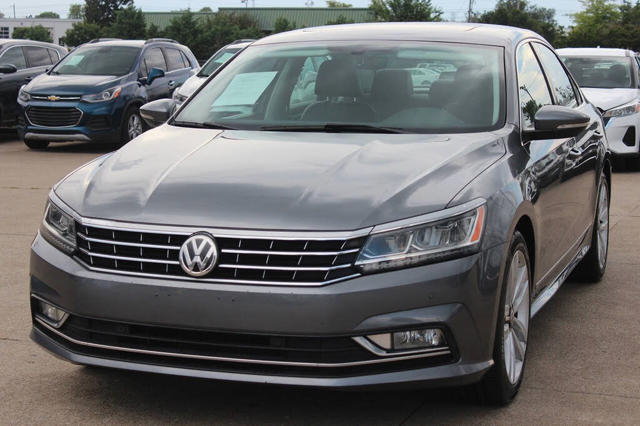 2017 Volkswagen Passat 1.8T SE