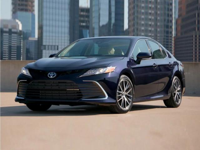2022 Toyota Camry SE FWD