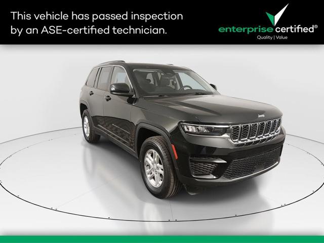 2023 Jeep Grand Cherokee Laredo 4WD