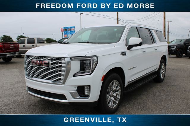 2022 GMC Yukon XL Denali 4WD